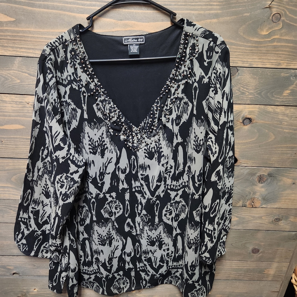 METRO 22 WOMENS BLOUSE SIZE 3X BEADED